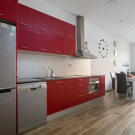 Casa Con Piscina En El Centro De Calella, Aire Calella