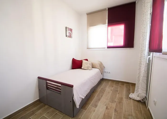 Casa Con Piscina En El Centro De Calella, Aire Semesterbostad *