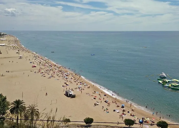 Casa Con Piscina En El Centro De Calella, Aire Semesterbostad *