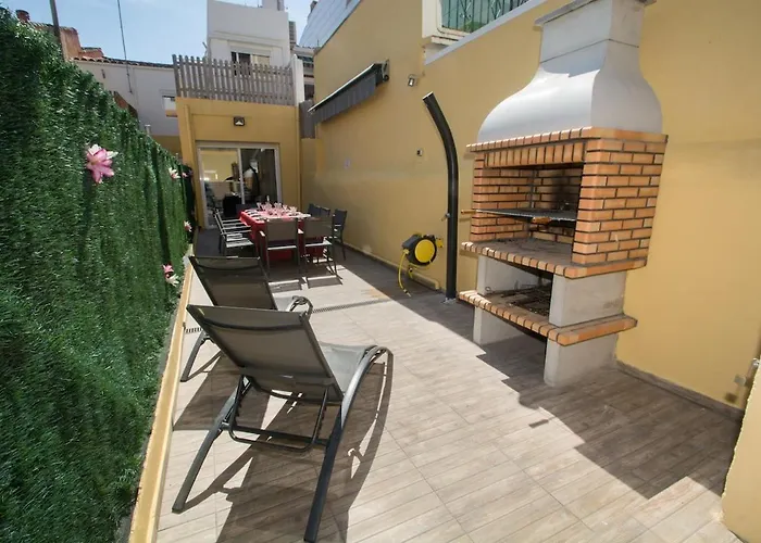 Casa Con Piscina En El Centro De Calella, Aire Semesterbostad