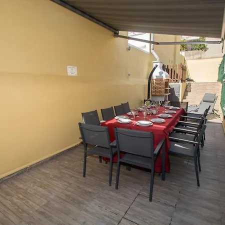 בית נופש Casa Con Piscina En El Centro De Calella, Aire *