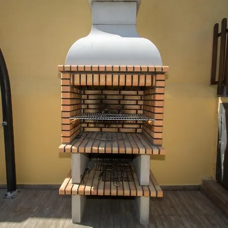 別荘 Casa Con Piscina En El Centro De Calella, Aire *