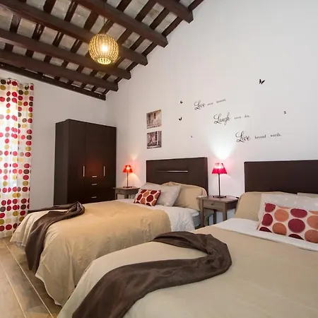 Casa Con Piscina En El Centro De Calella, Aire