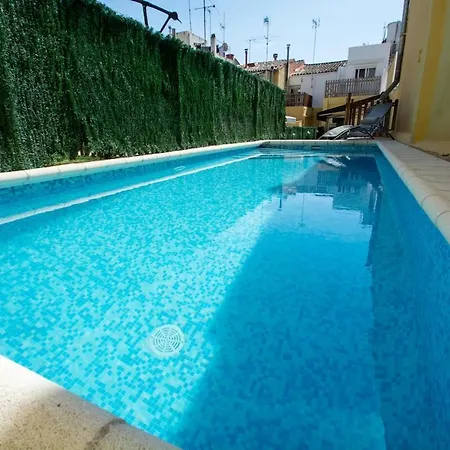 בית נופש Casa Con Piscina En El Centro De Calella, Aire