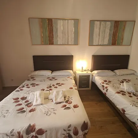 Feriehus Casa Con Piscina En El Centro De Calella, Aire *