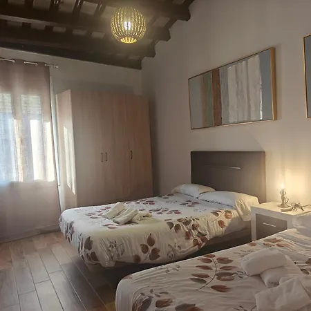 Casa Con Piscina En El Centro De Calella, Aire